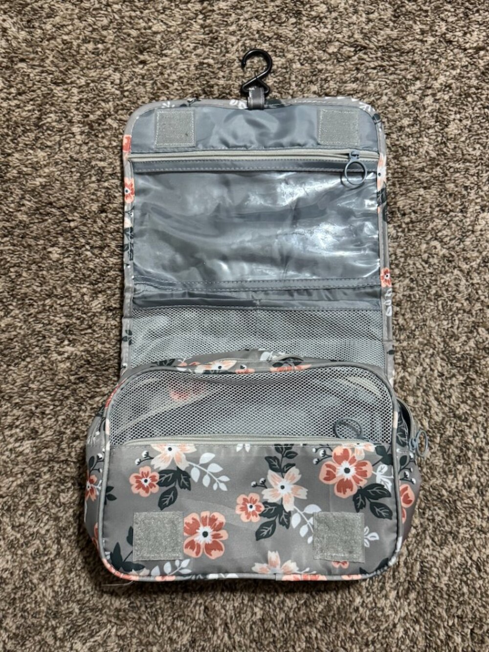 Travel Case - Picture 2 of 4